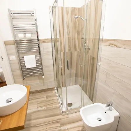 Hall In 2* Неаполь