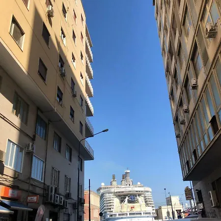 Hall In 2* Неаполь