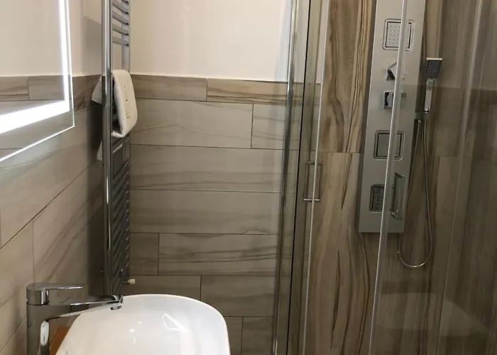 Hall In Frühstückspension 4*