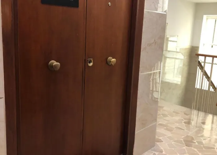 Hall In Frühstückspension