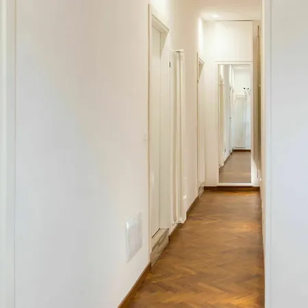 Hall In Bed & Breakfast Neapol